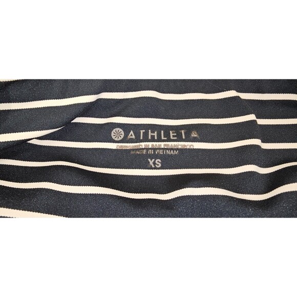 Athleta Womens Leggings Contender Powerlift 7/8 Pockets Navy Striped Yoga Gym XS - Picture 3 of 16